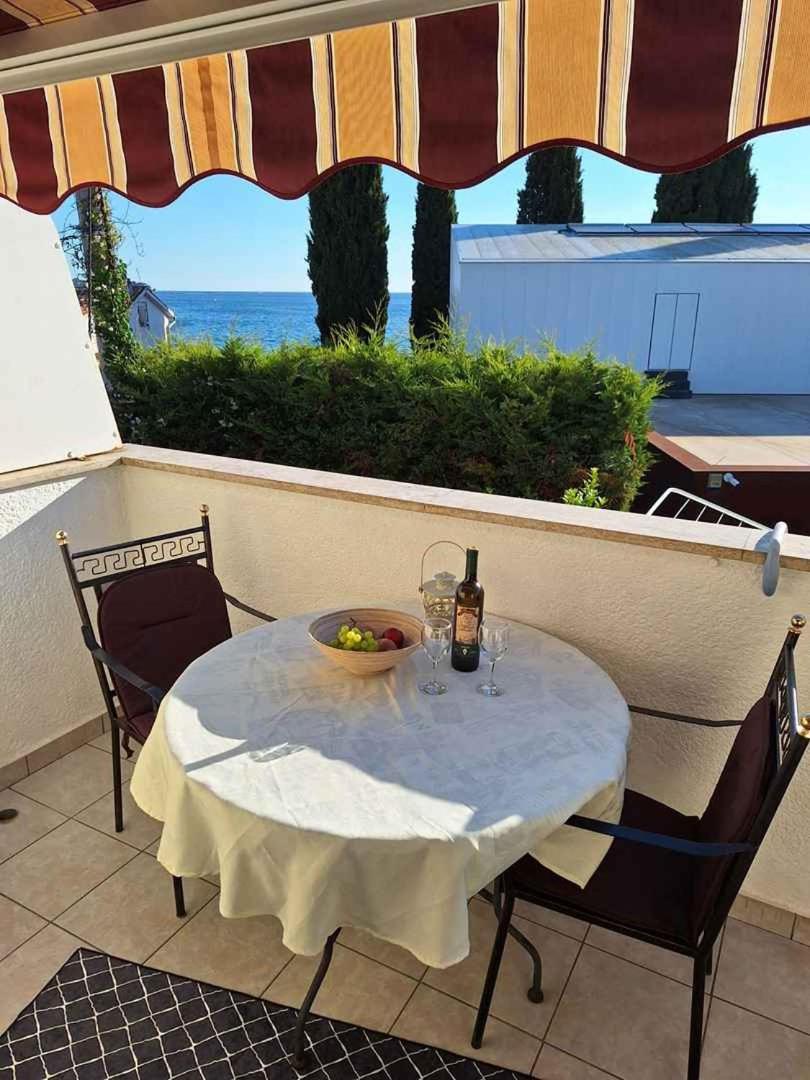 In - Istrien 51168 Apartment *